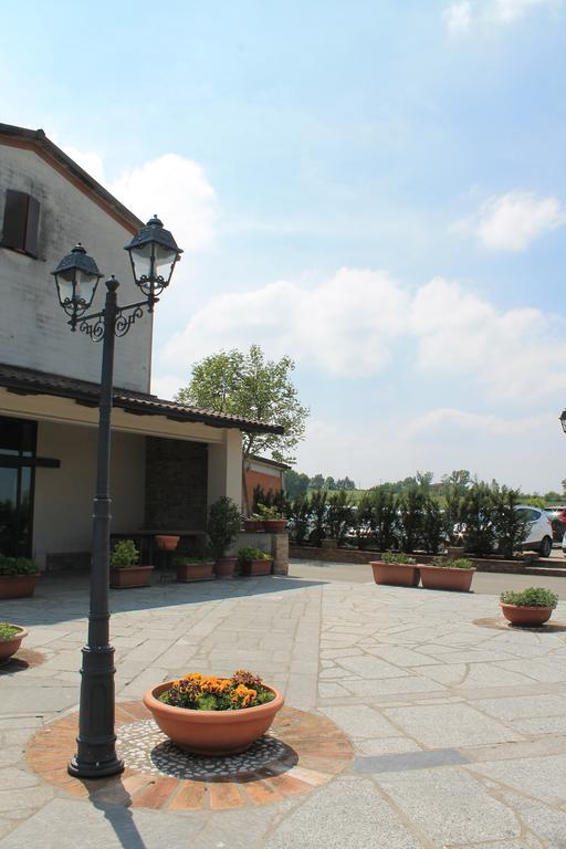 Agriturismo Le Casette Castelvetro de Módena Exterior foto